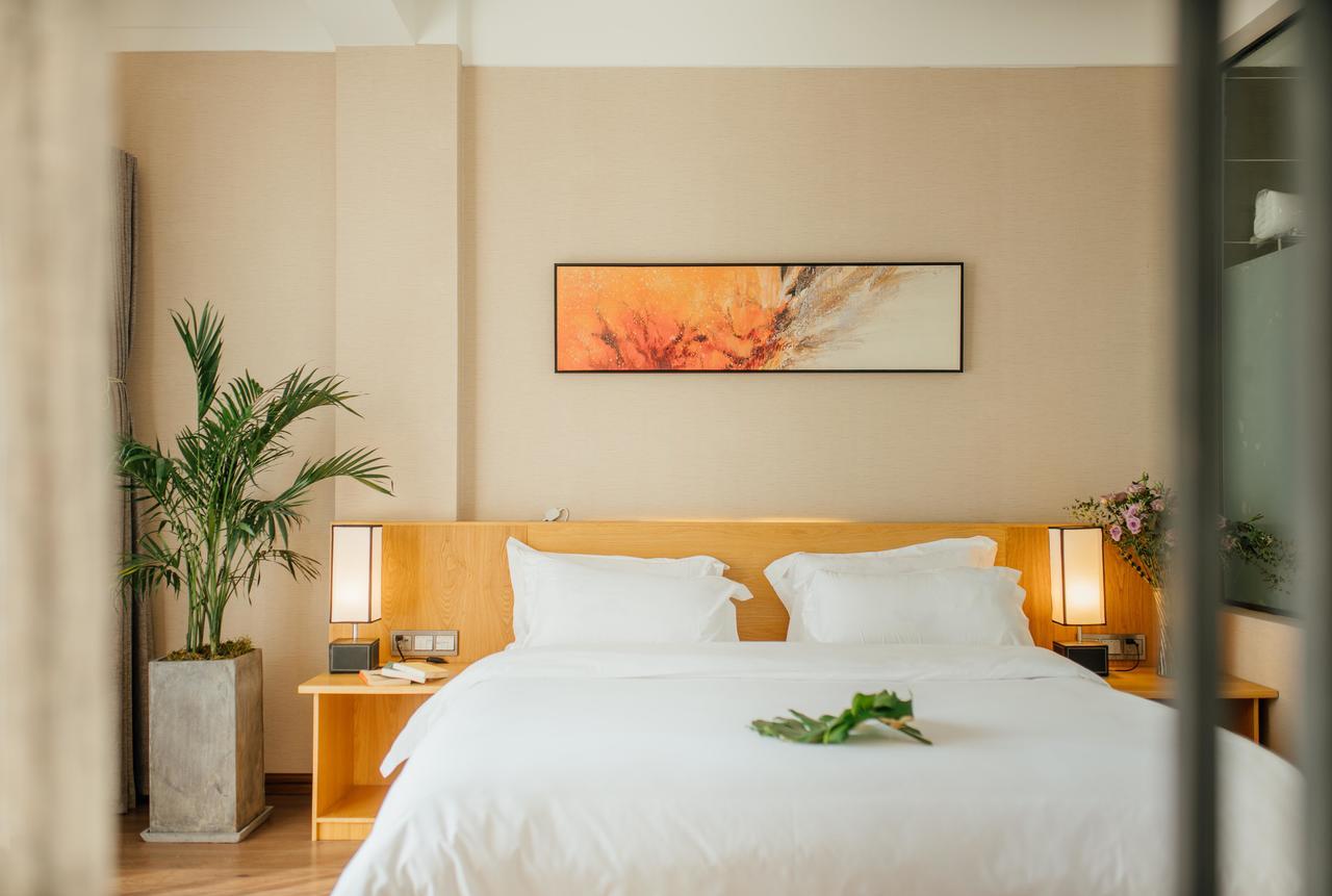 Aesthetic Design Of Ancient Town Hotel Dali  Exterior photo